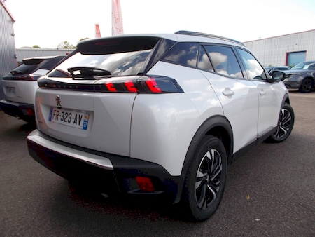 PEUGEOT 2008 II 1.5 BLUEHDI 100 CV ALLURE BUSINESS